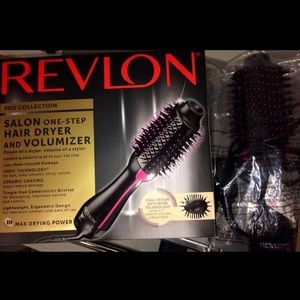 REvlon one step volumizer hair dryer